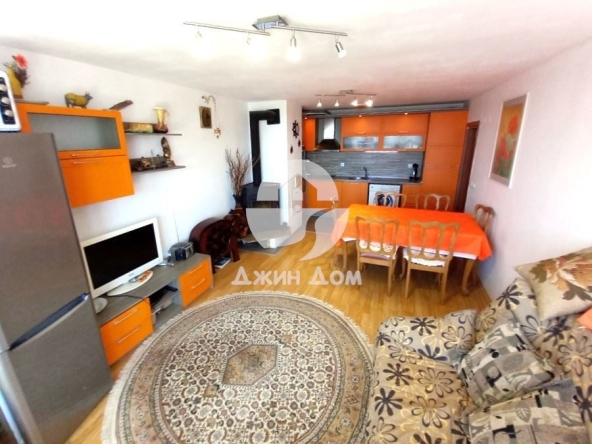 Тристаен апартамент в Несебър - 85 кв.м за 1318 €/кв.м - Снимка #1