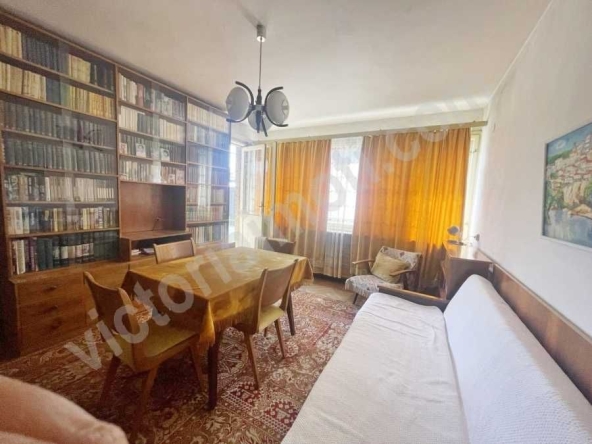 Тристаен апартамент в Велико Търново, Център - 110 кв.м за 1000 €/кв.м - Снимка #1