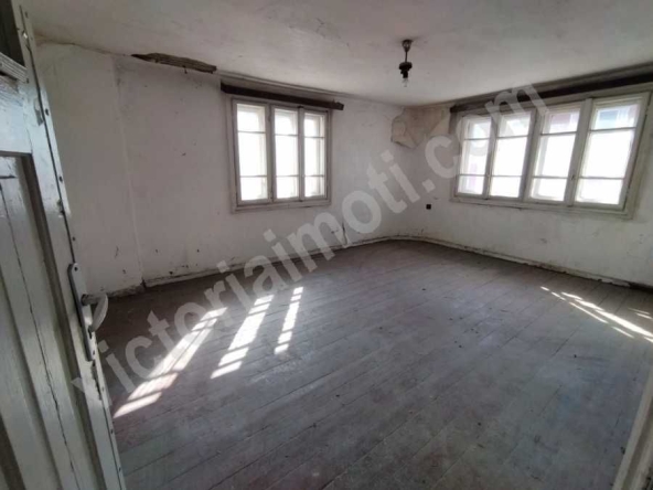 Четиристаен апартамент в Велико Търново, Център - 74 кв.м за 1392 €/кв.м - Снимка #1