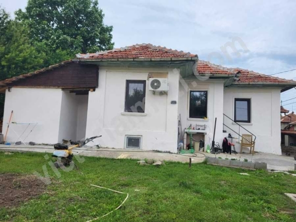 Къща в с. Сливовица, Област Велико Търново - 70 кв.м за 1215 €/кв.м - Снимка #1