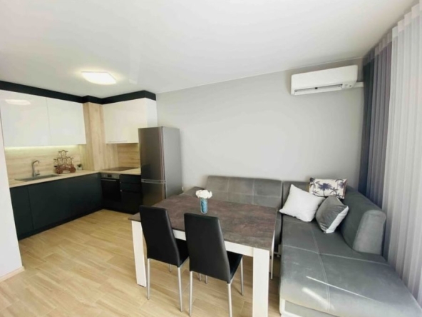 Дава се под наем Двустаен апартамент в Варна, Гранд Мол Варна - 65 кв.м за 612 € - Снимка #1