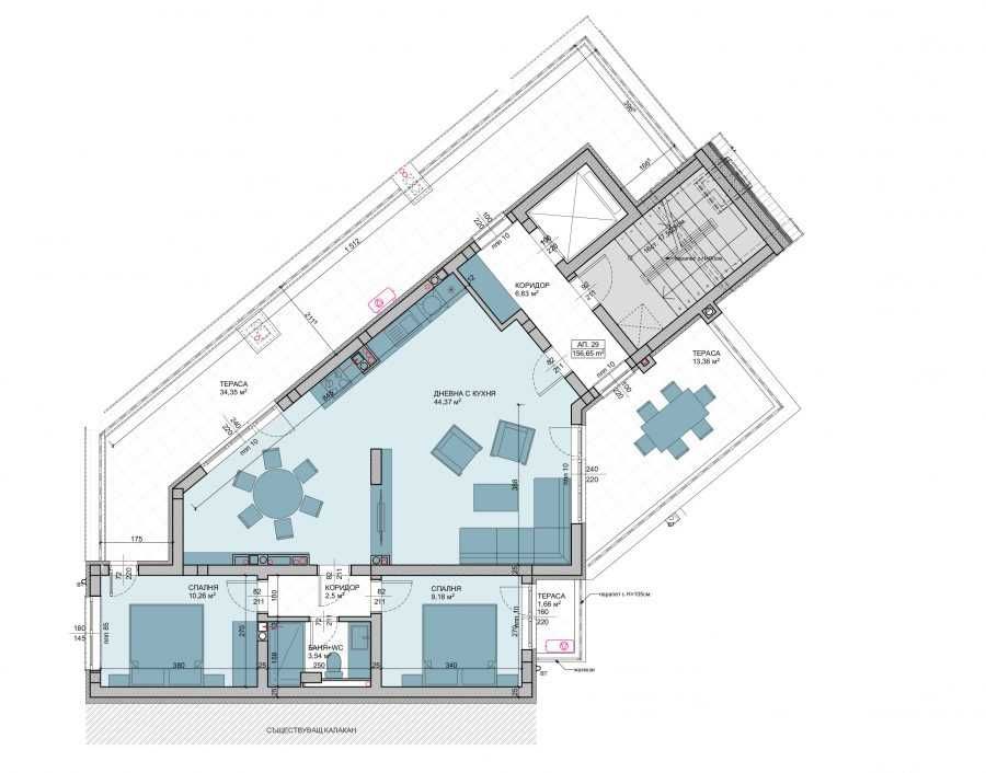 Тристаен апартамент в Пловдив, Кючук Париж - 182 кв.м за 733 €/кв.м - Снимка #1