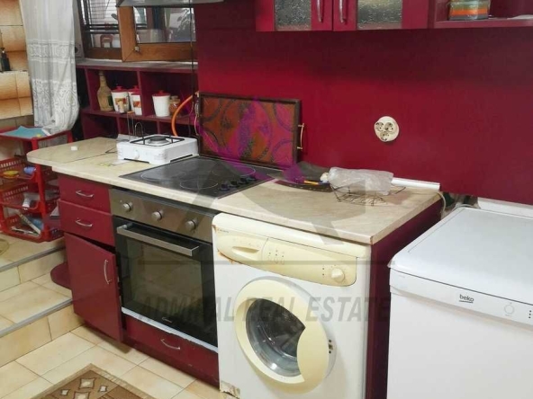 Дава се под наем Етаж от къща в с. Звездица, Област Варна - 70 кв.м за 250 € - Снимка #1