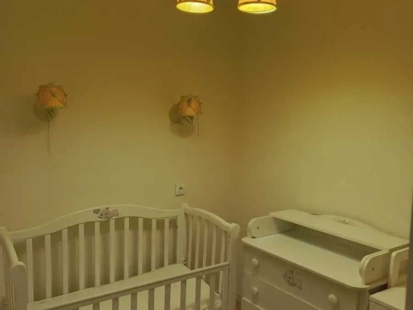 Дава се под наем Тристаен апартамент в София, Лагера - 76 кв.м за 612 € - Снимка #1