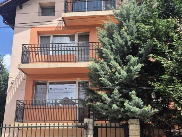 Къща в Перник, Драгановец - 216 кв.м за 803 €/кв.м - Снимка #1
