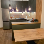 Дава се под наем Тристаен апартамент в София, Изток - 102 кв.м за 770 € - Снимка #1