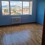 Дава се под наем Тристаен апартамент в София, Зона Б-18 - 80 кв.м за 600 € - Снимка #1