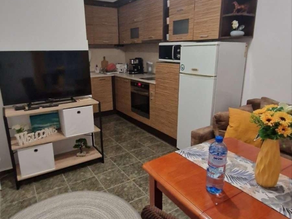 Дава се под наем Двустаен апартамент в Варна, Център - 50 кв.м за 537 € - Снимка #1