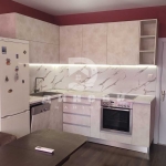 Дава се под наем Тристаен апартамент в Стара Загора, Център - 72 кв.м за 484.5 € - Снимка #1