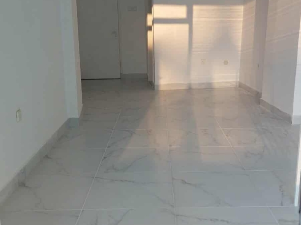 Дава се под наем Магазин в Варна, Център - 52 кв.м за 509.49 € - Снимка #1