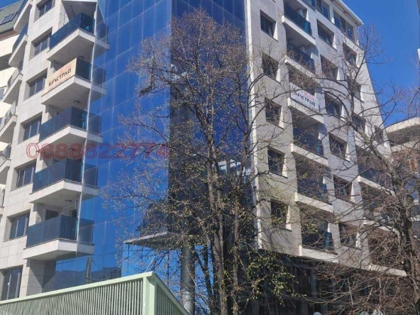 Дава се под наем Офис в София, Хиподрума - 170 кв.м за 1495.83 € - Снимка #1