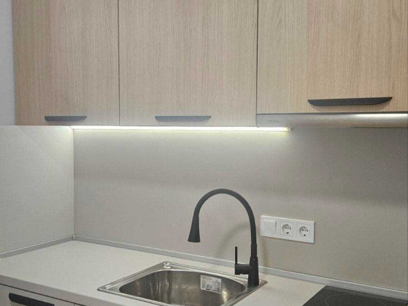 Дава се под наем Двустаен апартамент в София, Студентски град - 60 кв.м за 448.8 € - Снимка #1