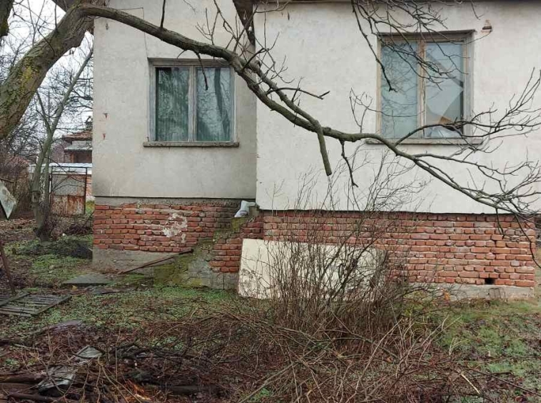 Парцел в Стрелча - 47 кв.м за 352 €/кв.м - Снимка #1