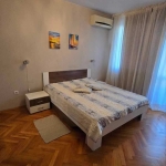 Дава се под наем Тристаен апартамент в Бургас, Братя Миладинови - 80 кв.м за 428.4 € - Снимка #1