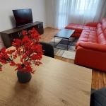 Дава се под наем Двустаен апартамент в Шумен, Болницата - 68 кв.м за 351.9 € - Снимка #1