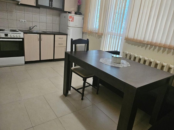 Дава се под наем Двустаен апартамент в София, Лозенец - 75 кв.м за 649 € - Снимка #1