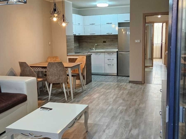 Дава се под наем Двустаен апартамент в Пловдив, Христо Смирненски - 80 кв.м за 408 € - Снимка #1