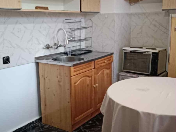 Дава се под наем Едностаен апартамент в София, Дружба 1 - 44 кв.м за 425 € - Снимка #1