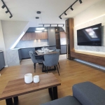 Дава се под наем Многостаен апартамент в Пловдив, Център - 200 кв.м за 1500 € - Снимка #1