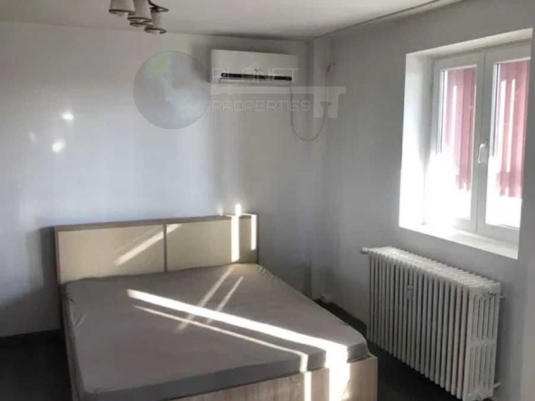 Дава се под наем Двустаен апартамент в Пловдив, Изгрев - 65 кв.м за 204 € - Снимка #1