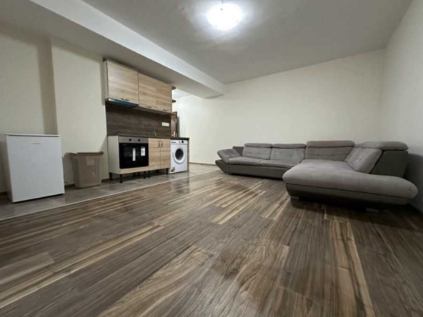 Дава се под наем Едностаен апартамент в София, Витоша - 45 кв.м за 447.78 € - Снимка #1