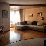 Дава се под наем Четиристаен апартамент в София, Овча купел - 143 кв.м за 597.21 € - Снимка #1