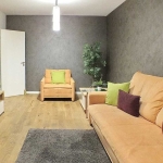 Дава се под наем Тристаен апартамент в Пловдив, Остромила - 40 кв.м за 280.5 € - Снимка #1