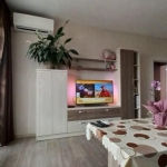 Дава се под наем Тристаен апартамент в София, Света Троица - 70 кв.м за 575 € - Снимка #1