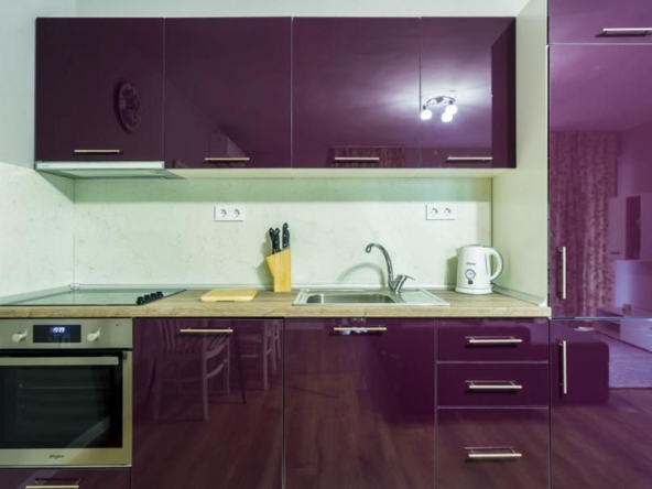 Дава се под наем Двустаен апартамент в Пловдив, Кючук Париж - 50 кв.м за 400 € - Снимка #1