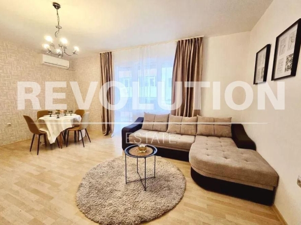 Дава се под наем Двустаен апартамент в Варна, Левски - 72 кв.м за 550 € - Снимка #1