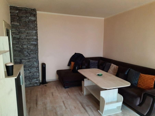 Дава се под наем Двустаен апартамент в София, Люлин 10 - 43 кв.м за 48573 € - Снимка #1