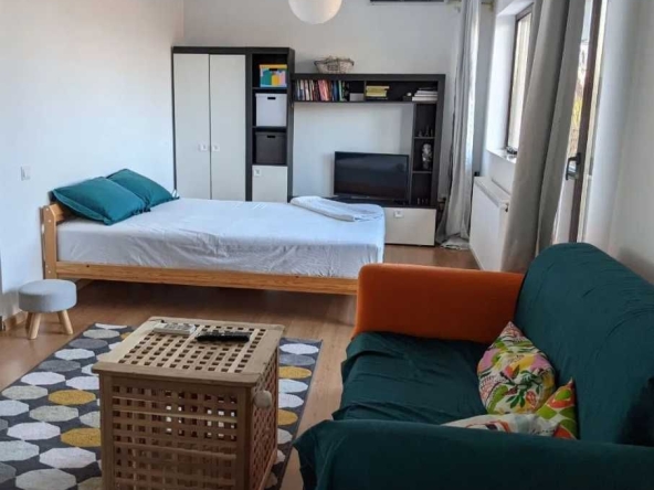 Дава се под наем Едностаен апартамент в Пловдив, Каменица 2 - 48 кв.м за 178.5 € - Снимка #1