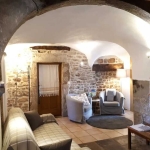 Дава се под наем Тристаен апартамент в Пловдив, Съдийски - 91 кв.м за 423.3 € - Снимка #1