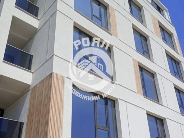 Тристаен апартамент в Пловдив, Остромила - 113 кв.м за 1100 €/кв.м - Снимка #1