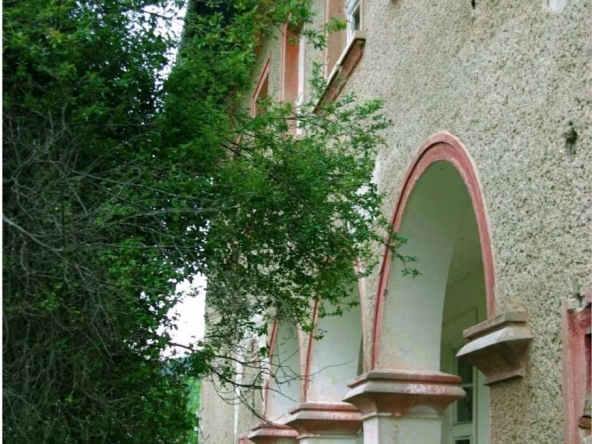 Парцел в София, Красно село - 7550 кв.м за 15 €/кв.м - Снимка #1