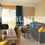 Дава се под наем Тристаен апартамент в Варна, Център - 73 кв.м за 648.21 € - Снимка #1