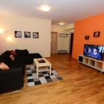 Дава се под наем Тристаен апартамент в Пловдив, Остромила - 86 кв.м за 397.8 € - Снимка #1