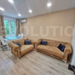 Дава се под наем Тристаен апартамент в Варна, Център - 91 кв.м за 797.64 € - Снимка #1