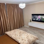 Дава се под наем Едностаен апартамент в Пловдив, Изгрев - 47 кв.м за 195 € - Снимка #1