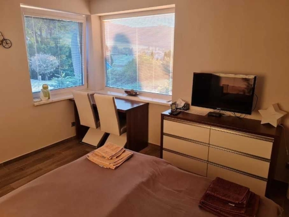 Дава се под наем Двустаен апартамент в Пловдив, Тракия - 49 кв.м за 250 € - Снимка #1