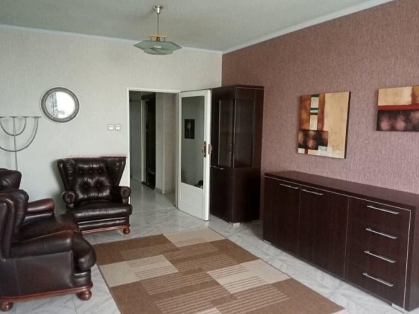 Тристаен апартамент в София, Стрелбище - 93 кв.м за 4108 €/кв.м - Снимка #1