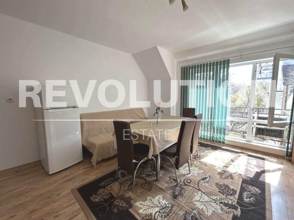 Дава се под наем Двустаен апартамент в Варна, Колхозен пазар - 52 кв.м за 398.82 € - Снимка #1