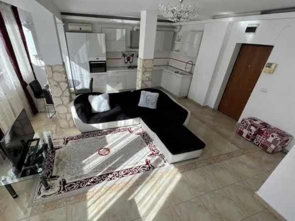 Дава се под наем Тристаен апартамент в Пловдив, Остромила - 82 кв.м за 408 € - Снимка #1