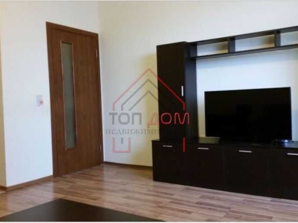 Дава се под наем Двустаен апартамент в с. Левски, Област Варна - 69 кв.м за 663 € - Снимка #1