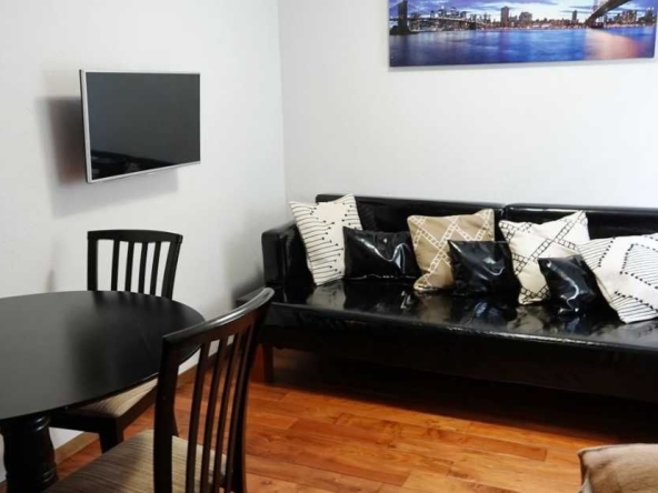 Дава се под наем Двустаен апартамент в Пловдив, Мараша - 60 кв.м за 255 € - Снимка #1