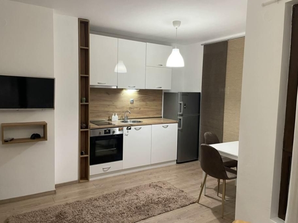 Дава се под наем Двустаен апартамент в Пловдив, Кършияка - 55 кв.м за 350 € - Снимка #1