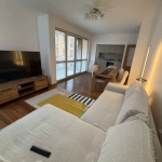 Дава се под наем Тристаен апартамент в София, Витоша - 115 кв.м за 847.62 € - Снимка #1