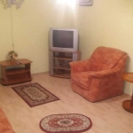 Дава се под наем Тристаен апартамент в Пловдив, Западен - 90 кв.м за 280.5 € - Снимка #1