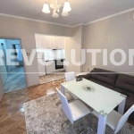 Дава се под наем Тристаен апартамент в Варна, Център - 76 кв.м за 797.64 € - Снимка #1