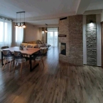 Дава се под наем Двустаен апартамент в Пловдив, Тракия - 58 кв.м за 346.8 € - Снимка #1